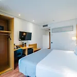 ホテル アバ ランブラ