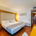 ホテル アバ ランブラ