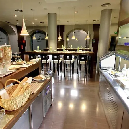 Hotel Abba Rambla 3*