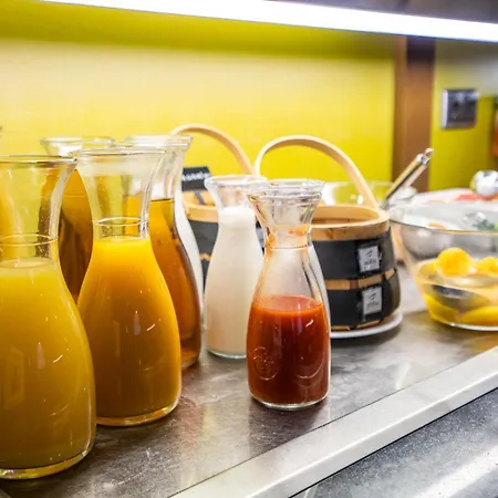 アバ ランブラ 3*