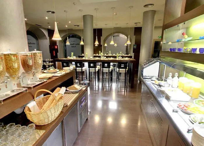 Hotel Abba Rambla 3*